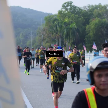Runner Photo 7124302