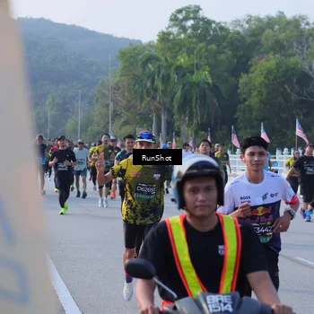 Runner Photo 7124305