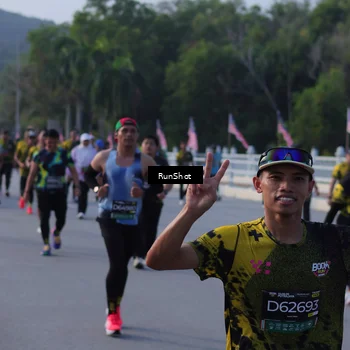 Runner Photo 7124317