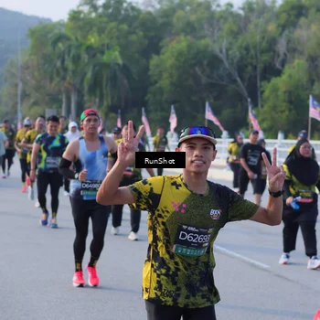 Runner Photo 7124319