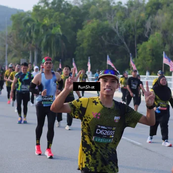 Runner Photo 7124322