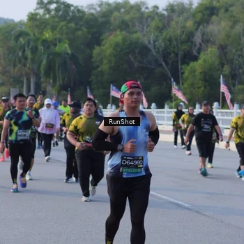 Runner Photo 7124337