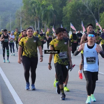 Runner Photo 7124339