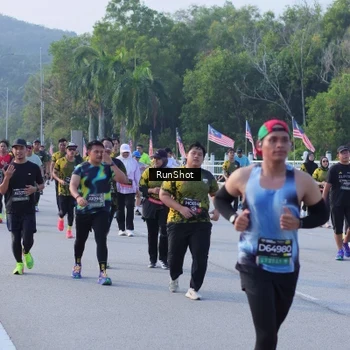 Runner Photo 7124341