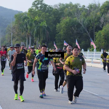 Runner Photo 7124357