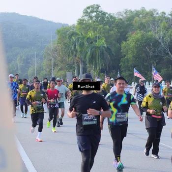 Runner Photo 7124369