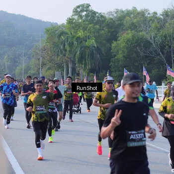 Runner Photo 7124379