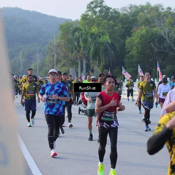 Runner Photo 7124402