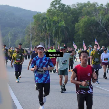 Runner Photo 7124403