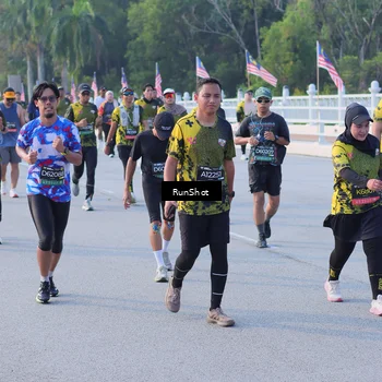 Runner Photo 7124404