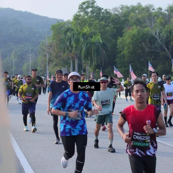 Runner Photo 7124408