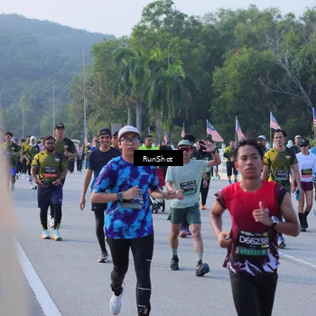 Runner Photo 7124409
