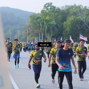 Runner Photo 7124419