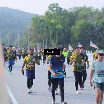 Runner Photo 7124420