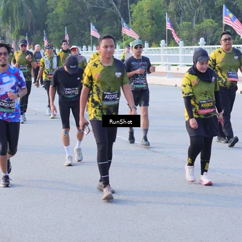 Runner Photo 7124429