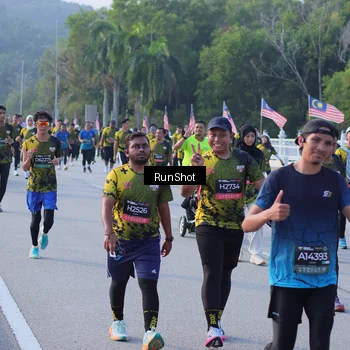 Runner Photo 7124434