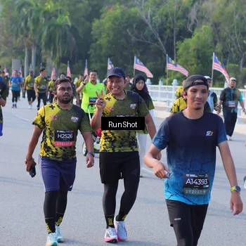 Runner Photo 7124439