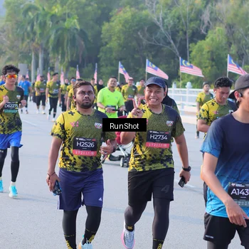 Runner Photo 7124444