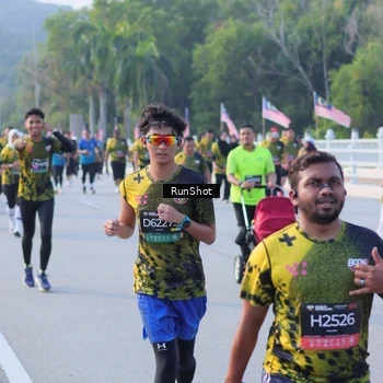 Runner Photo 7124456