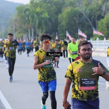 Runner Photo 7124463