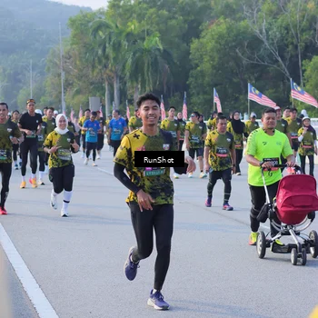 Runner Photo 7124478