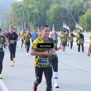 Runner Photo 7124504