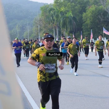 Runner Photo 7124513