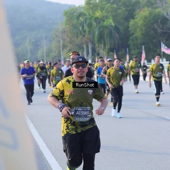 Runner Photo 7124514