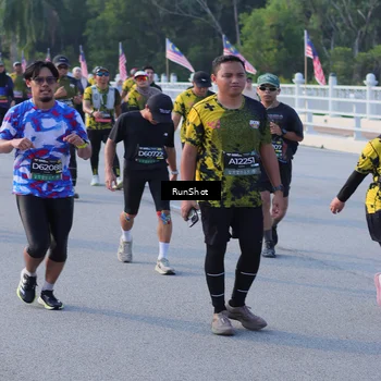 Runner Photo 7124516
