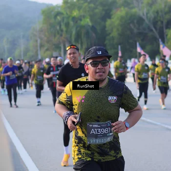 Runner Photo 7124527