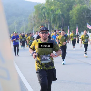 Runner Photo 7124536