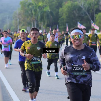 Runner Photo 7124542