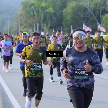 Runner Photo 7124545