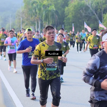 Runner Photo 7124551