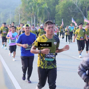 Runner Photo 7124556