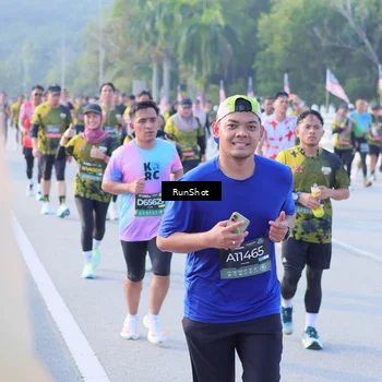 Runner Photo 7124560