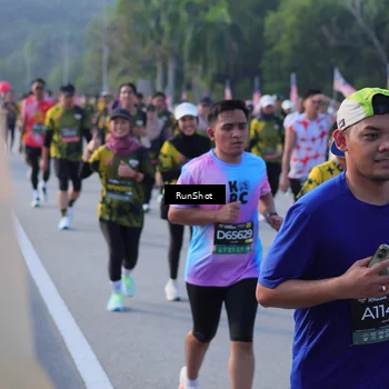 Runner Photo 7124564