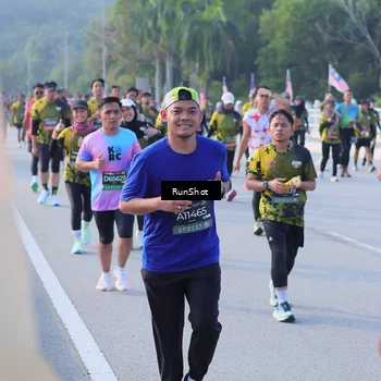 Runner Photo 7124566