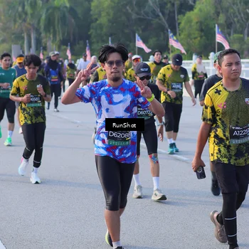 Runner Photo 7124575