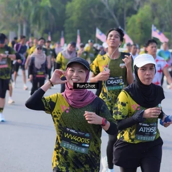 Runner Photo 7124589