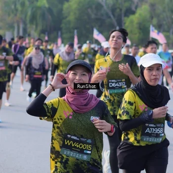 Runner Photo 7124592