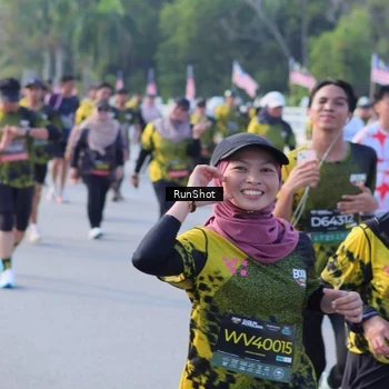 Runner Photo 7124595