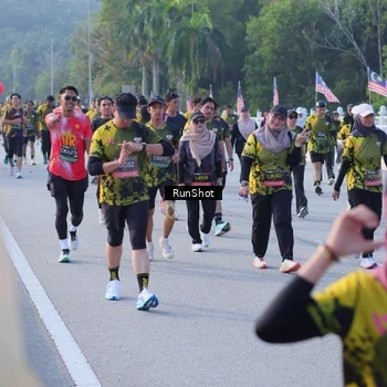Runner Photo 7124597