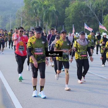 Runner Photo 7124608