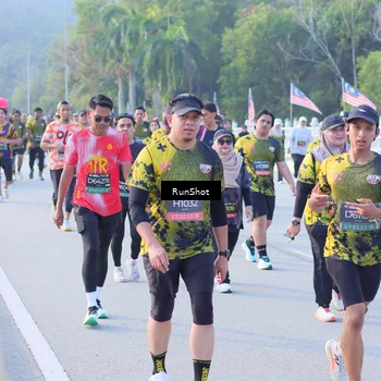 Runner Photo 7124613