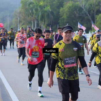 Runner Photo 7124614