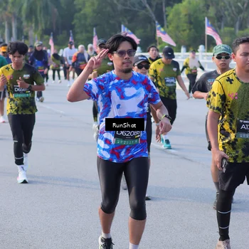 Runner Photo 7124618