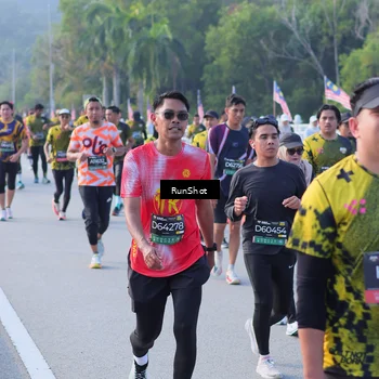 Runner Photo 7124624