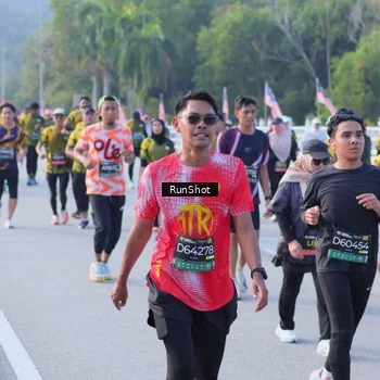 Runner Photo 7124633