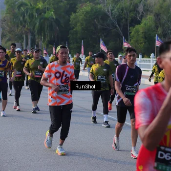 Runner Photo 7124642